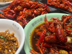 -靓虾二哥长沙地标小龙虾(五一广场店)
