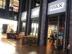 -CGV影城(滨江天街IMAX店)