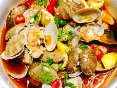 花甲-狮龙啤酒烧烤屋(建二路店)