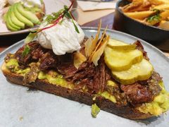 慢煮牛肉温泉蛋吐司-O'mills Sourdough Bakery&Bistro(永嘉路店)