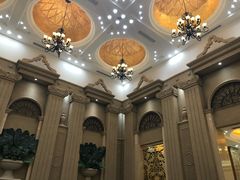 -山明水秀大饭店