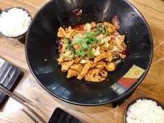 -拿渡麻辣香锅(银泰创意城店)