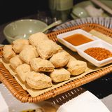 酸辣鲜香！拾云记的云南味太顶了！