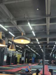 -零重力蹦床空间·滑梯·海洋球·团建(奥特莱斯店)