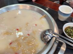 -老来福·非遗酸汤兔(凯旋路店)