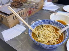-小国抻面大烧烤馆