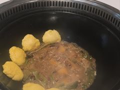 -哈尔滨烧烤·山河村铁锅炖(交大店)