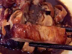 -余杨鸭鸭餐厅