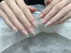 -芊屿芊浔美甲
