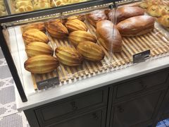 -面包新语(滨湖万达店)