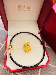 -周大福CHOW TAI FOOK(浦东八佰伴店)