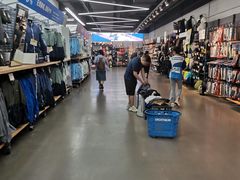 -迪卡侬(南二环店)