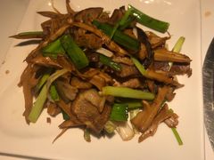 大巴山老腊肉炒笋-黑鸡小馆(金源店)