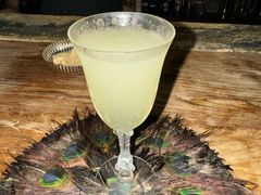 -格兰酒吧Glen Bar