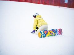 -鳌山滑雪度假区