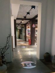 -罗亚帝·NASHOW纳秀形象设计