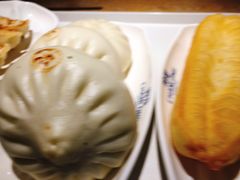 -馋笼小食堂-青岛大虾包(繁花里店)