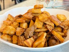 -汗腾格里·风味餐厅(新疆驻京办店)