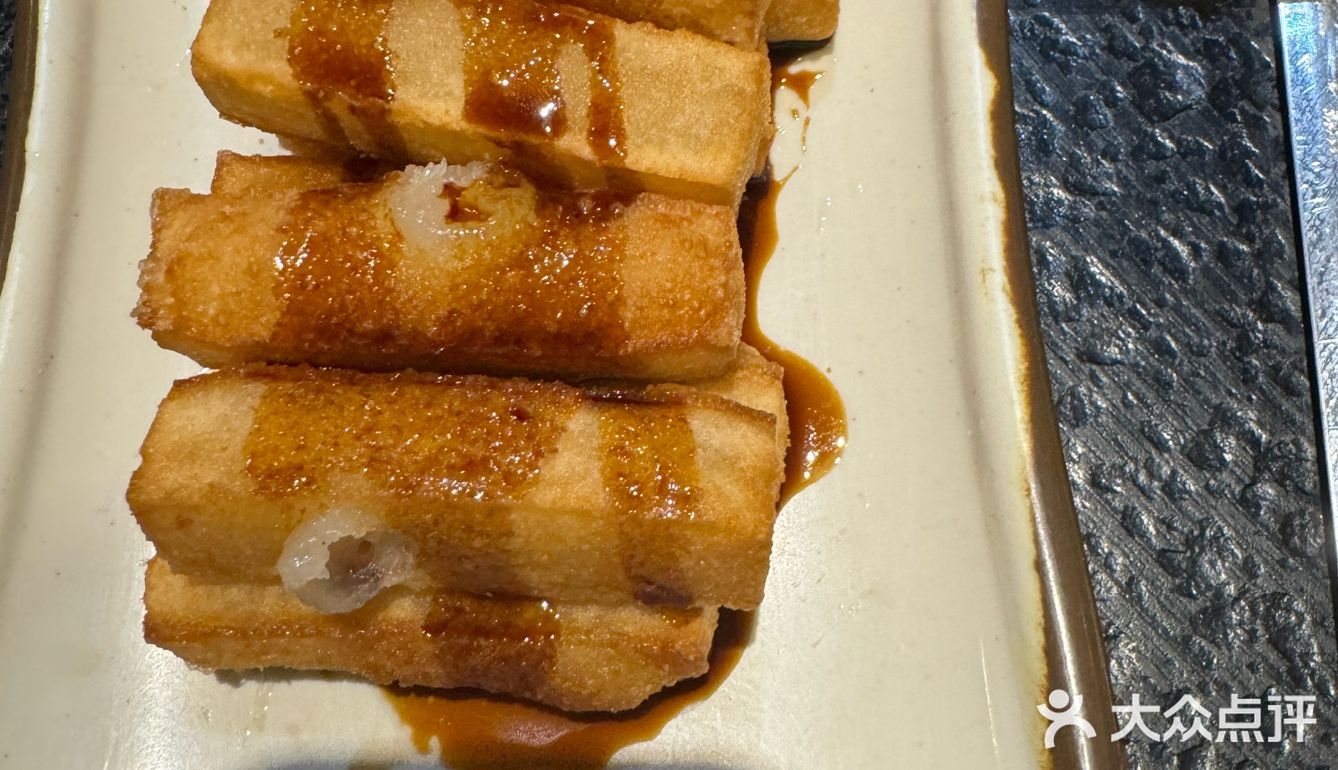 好久没有晚上在外面吃饭了，这里的味道好服务员也很棒