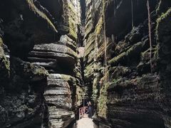 -梭布垭石林景区