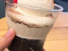 朗姆葡萄巴旦木暴风雪-DQ·蛋糕·冰淇淋(富华里店)