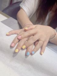 -桃色美甲沙龙