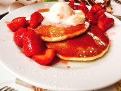 Pancake-Pancakes on the rocks(Darling Harbour)