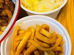 开心萝卜-胖哥俩肉蟹煲(济南世茂国际广场店)