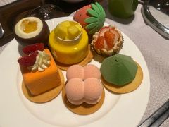 -宁波东钱湖华茂希尔顿酒店·湖畔全日餐厅
