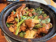 -重庆鸡公煲·青锅花椒鱼(牡丹江路店)