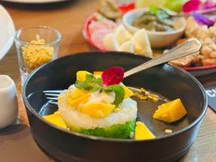 芒果糯米饭-Chom Cafe and Restaurant