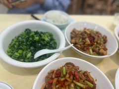 -笨罗卜浏阳菜馆(龙华鹏润达店)