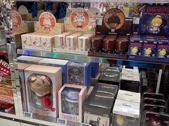 -泡泡玛特POPMART(侨福芳草地店)