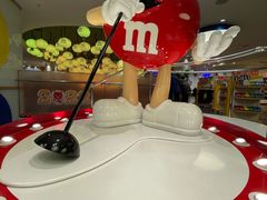 -m豆巧克力世界(上海世茂广场店)