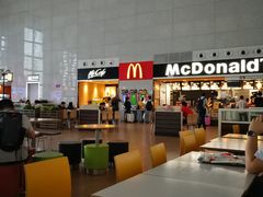 -麦当劳(高铁南站店)