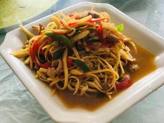 茭白肉丝-月落乌啼餐馆