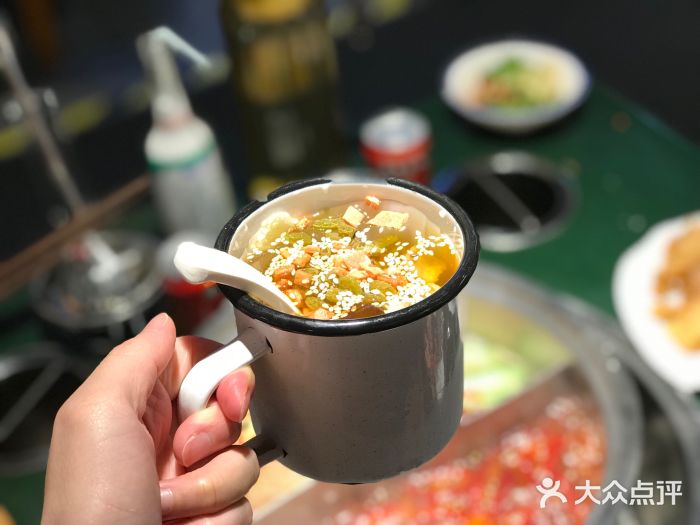 肆角壹圆夜市麻辣烫(春熙路店)图片