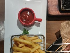 -豪客来牛排(空港华联店)