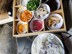 -宣威山野人家·云南菜·菌火锅(金碧店)