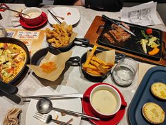 -必胜客(上海新南方商城PH店)