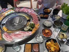 -哈哈碳都·牛肋条无限自助烤肉(台江万达店)