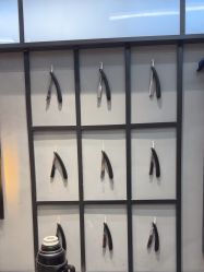 -Devilhands Barbershop男士理容店