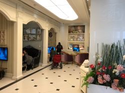 -亲亲宝贝艾尔莎亲子摄影会馆(中华路店)