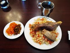 一腿一排饭-巴依家新疆手抓饭(菱角湖万达店)