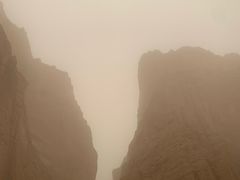 -天山神秘大峡谷