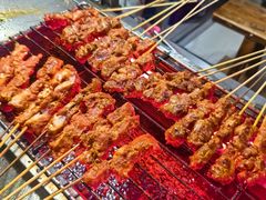 -何师烧烤(龙游路西段店)