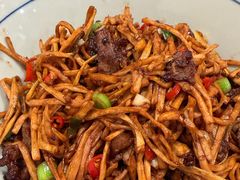-荆九爷爆炒桥头三嫩(云南北路店)