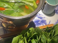 -卢大鲜鱼头捞饭(美利广场店)
