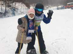 -亚布力新体委滑雪场