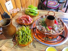 -香香腊排骨.野生菌火塘总店(束河店)